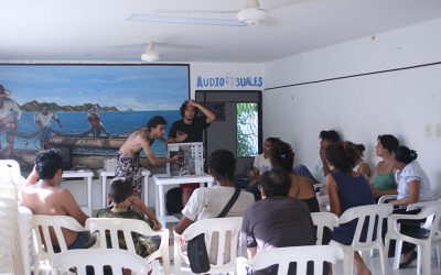 Enchufando Conocimientos, nuestro primer taller del Medialab !!!